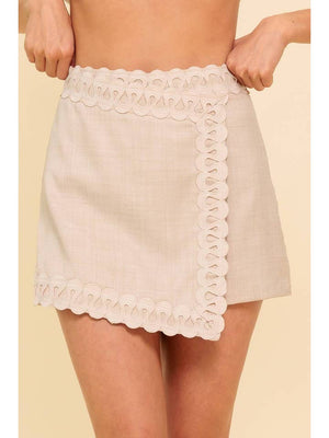 Rickrack Solid Woven Skort