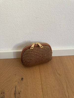 Piccola Pouch