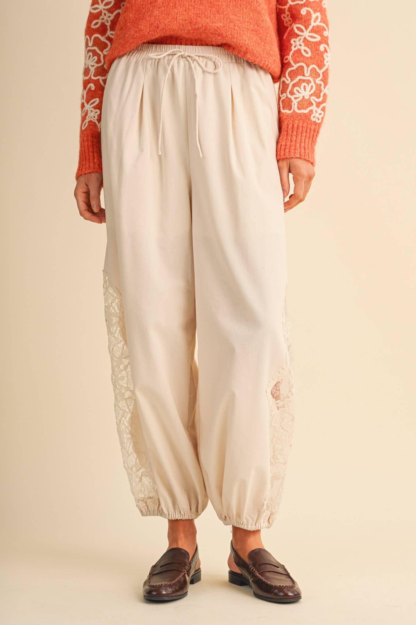 Dalia Lace Pant