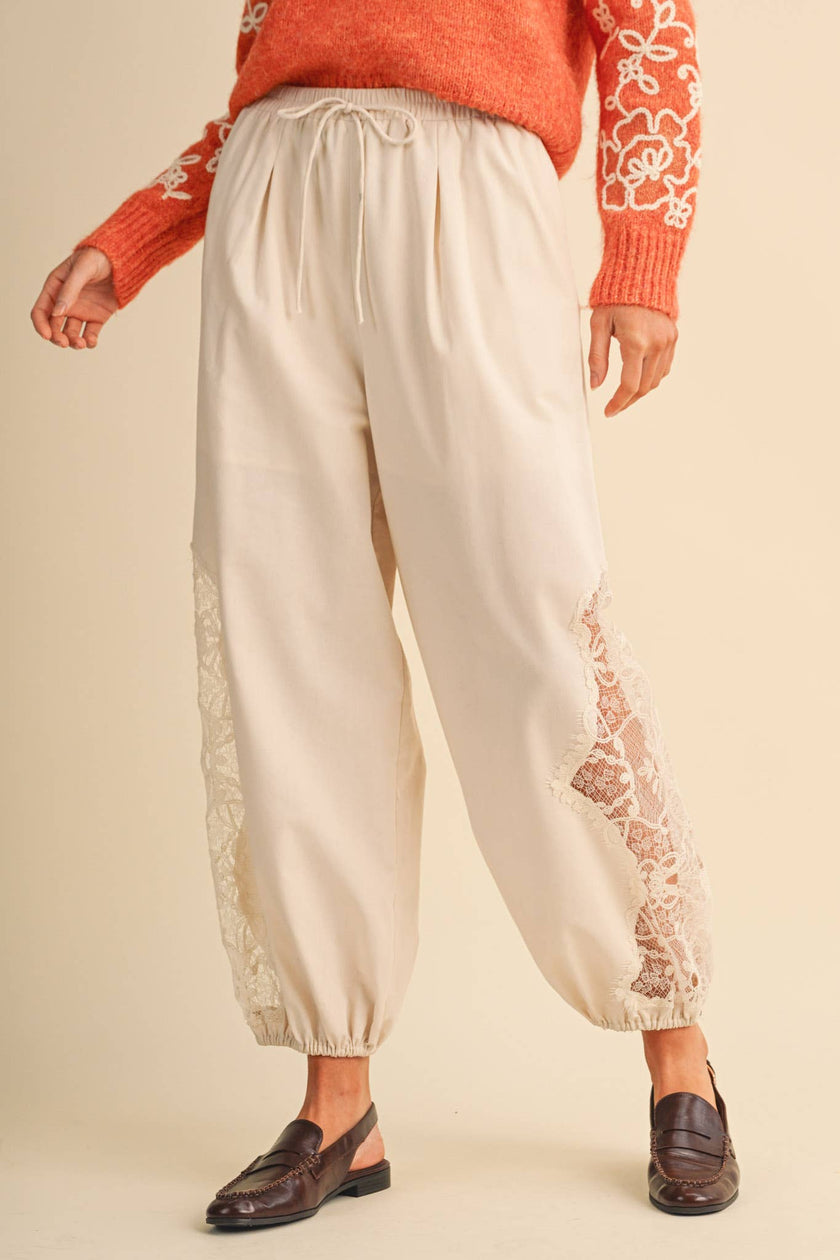 Dalia Lace Pant