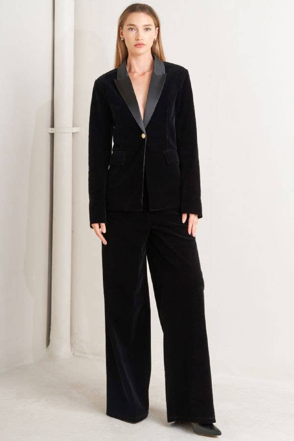 Velvet Blazer with Satin Collar