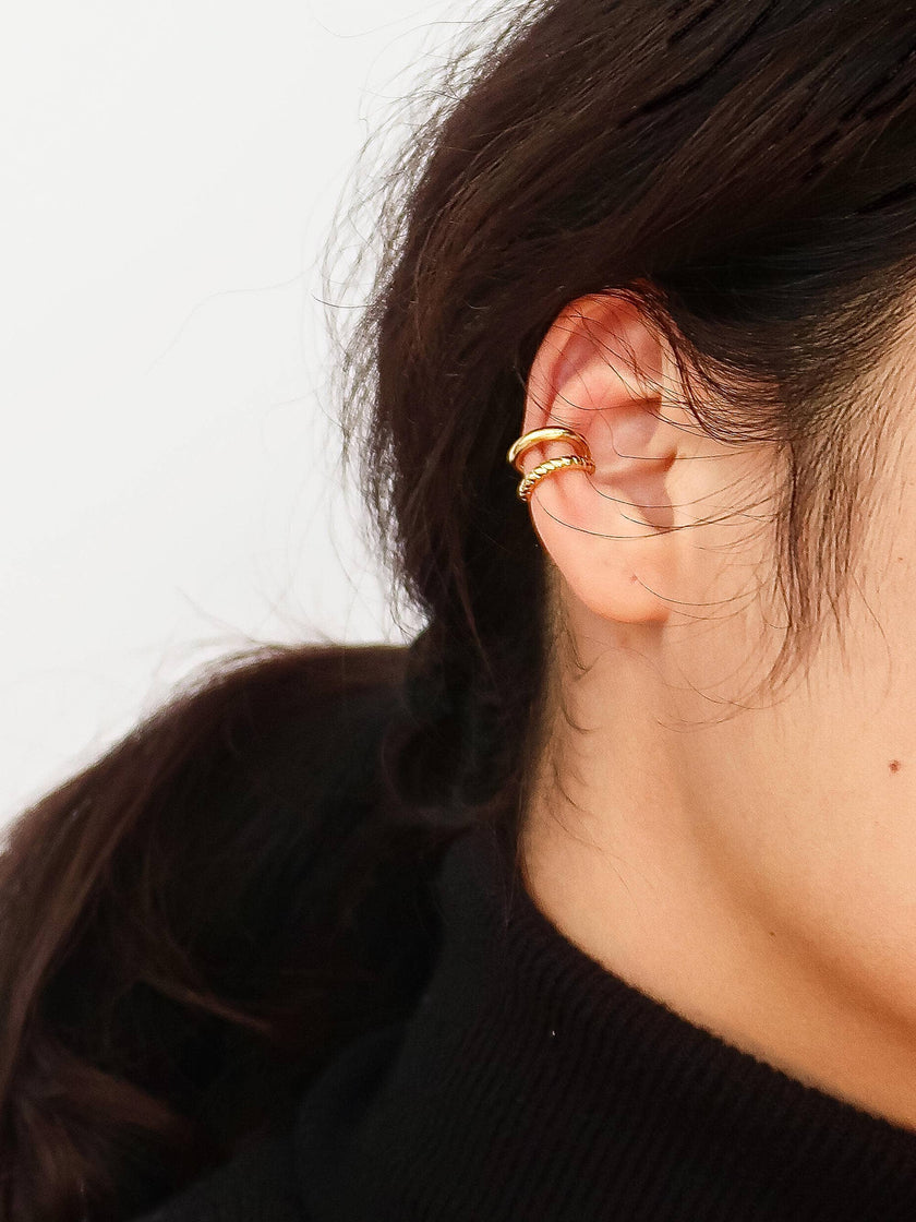 Lucas 18K Gold Ear Cuff