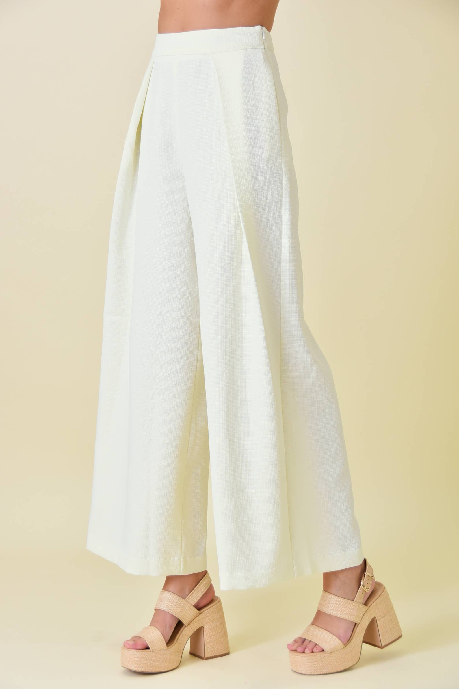 La Dolce Primavera Pleated Pant