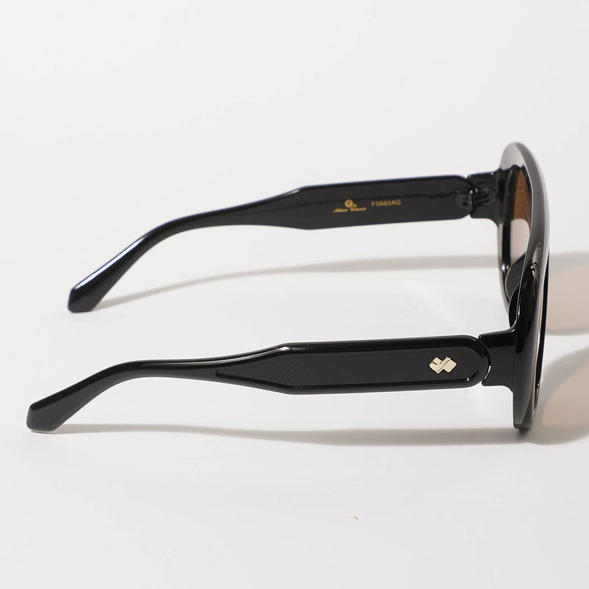 Women's Bold Aviator Style Sunglasses