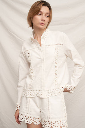 Patch Crotchet Trim Shirt