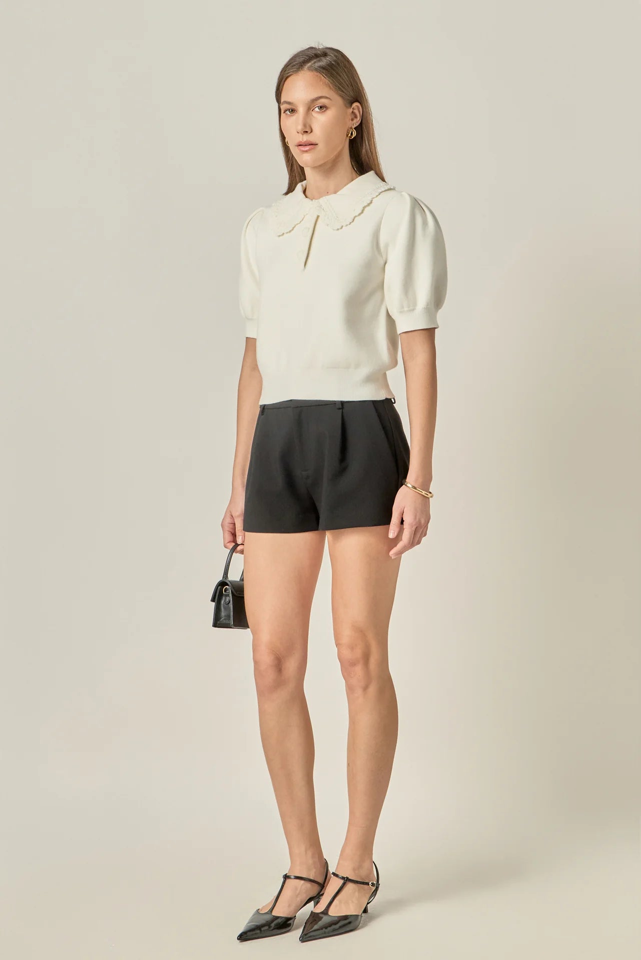 Scallop Collar Knit Top