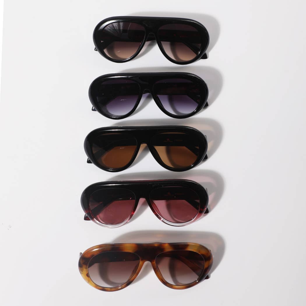 Women's Bold Aviator Style Sunglasses
