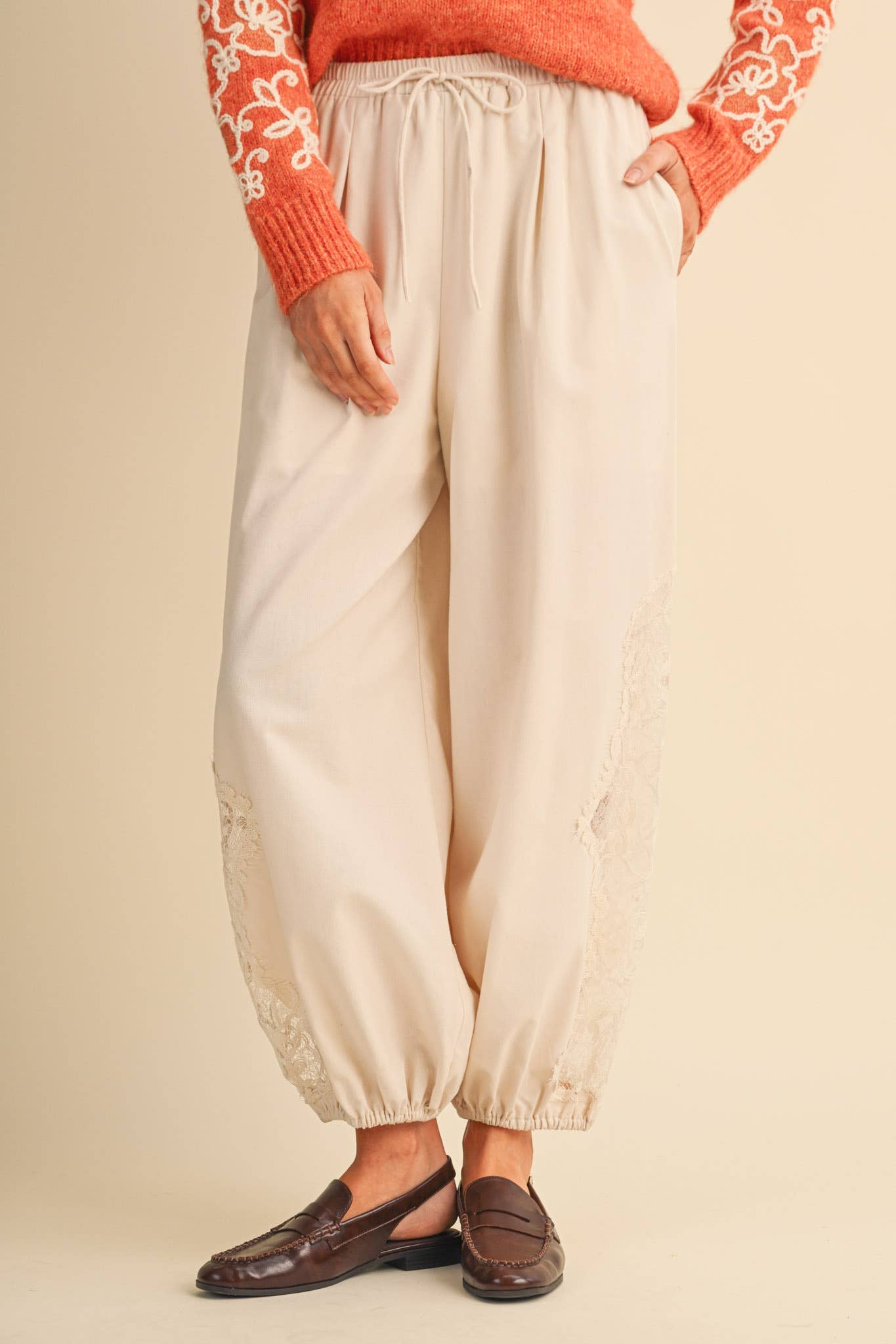Dalia Lace Pant