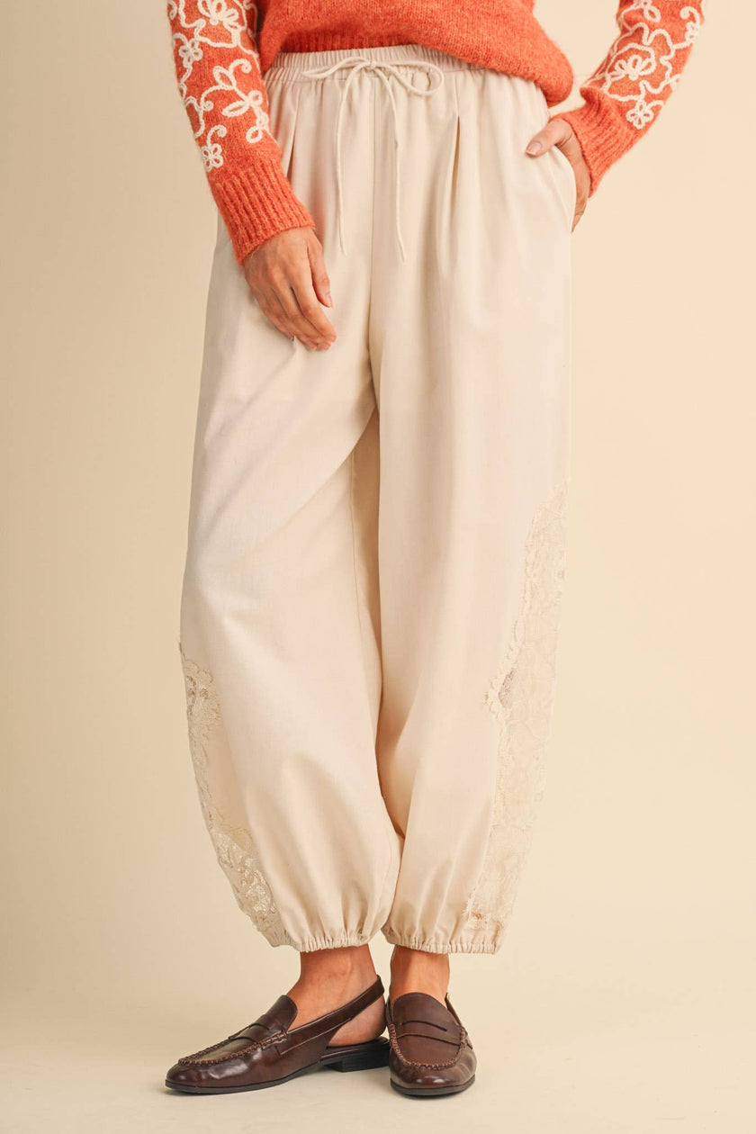 Dalia Lace Pant