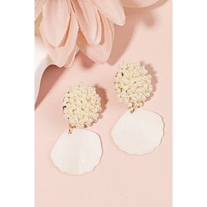 Cluster Pearls Seashell Charm
