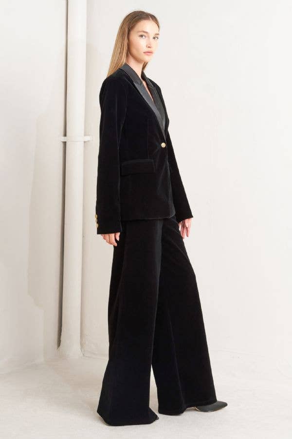 Velvet Blazer with Satin Collar