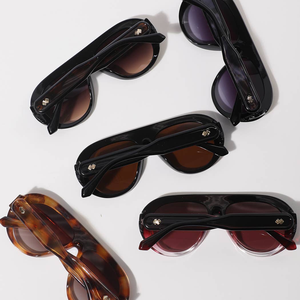 Women's Bold Aviator Style Sunglasses
