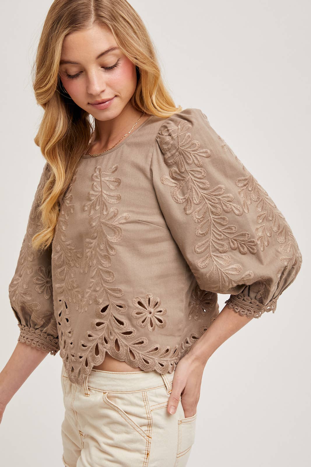 Lace Cutout Bottom Hem Bubble Sleeve Top