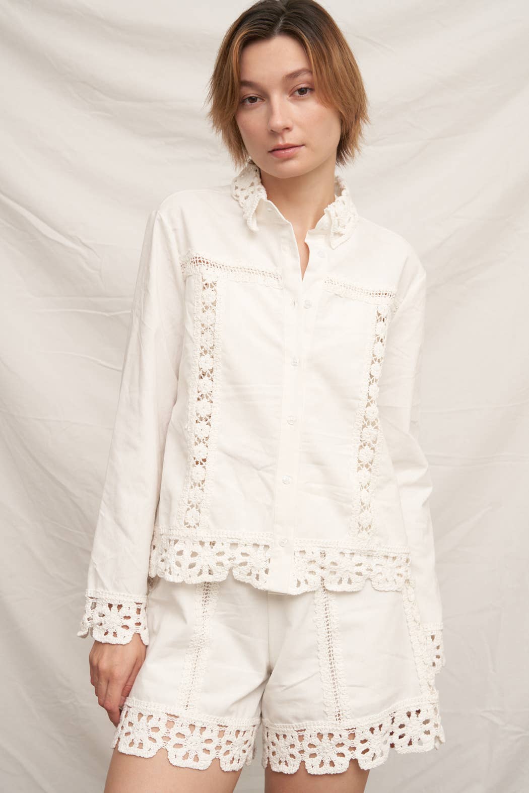 Patch Crochet Trim Shorts