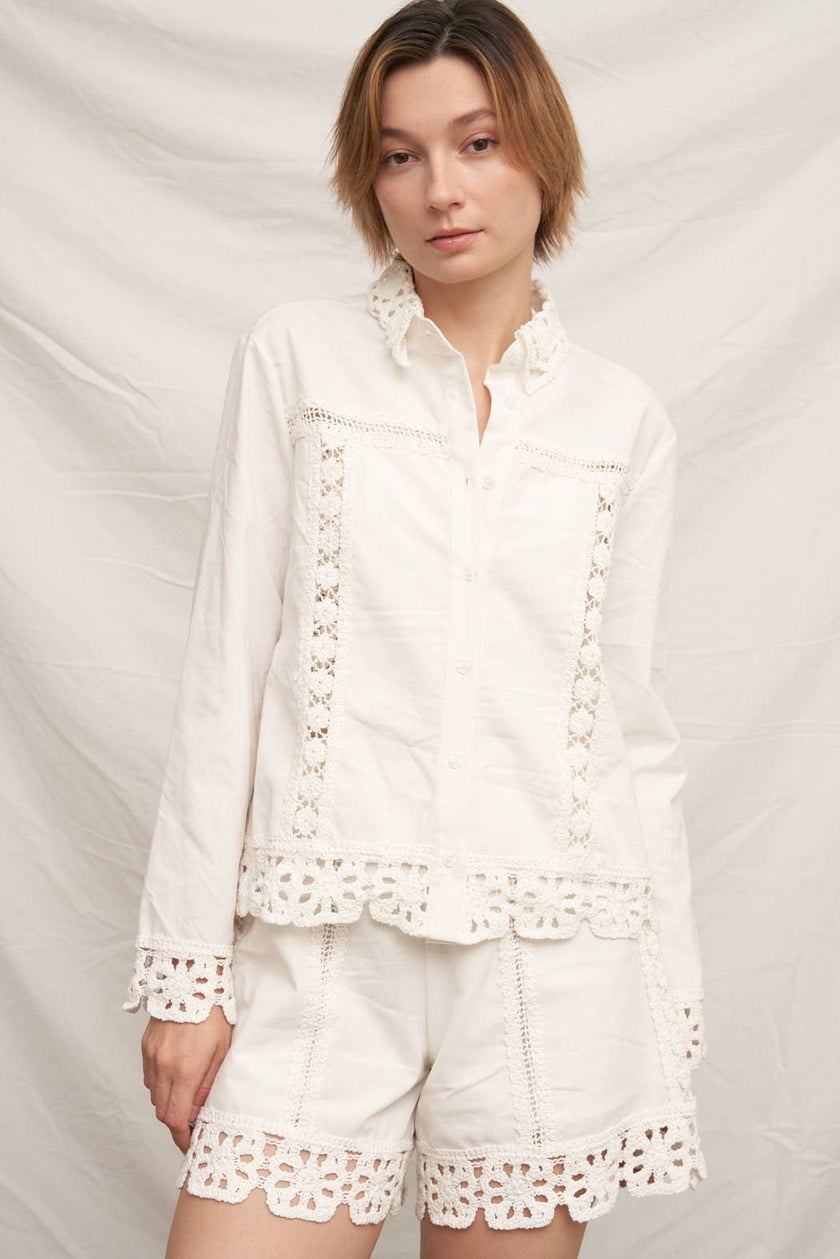 Patch Crochet Trim Shorts